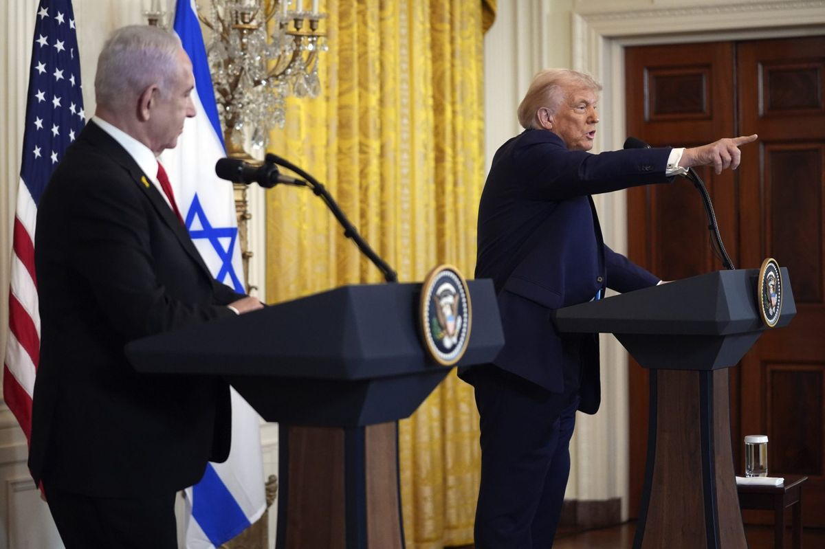 Trump suggests U.S. could take over Gaza and redevelop it—permanently resettling Palestinians elsewhere 1 3b6a090f AP25036014491682 e1738746179303