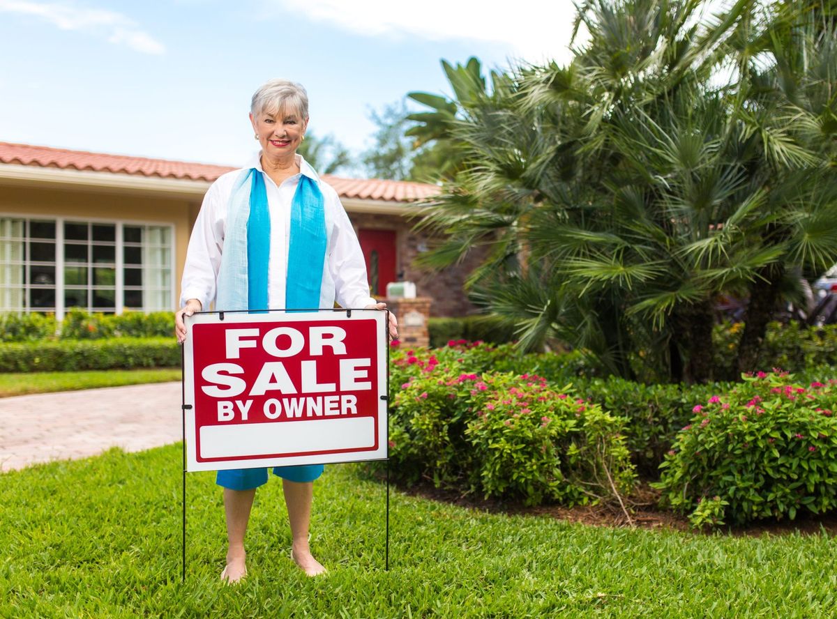 After sitting on the sidelines for months, sellers finally want to offload their houses, but no one’s buying 1 3d0cb76a GettyImages 486523610 e1718302814430