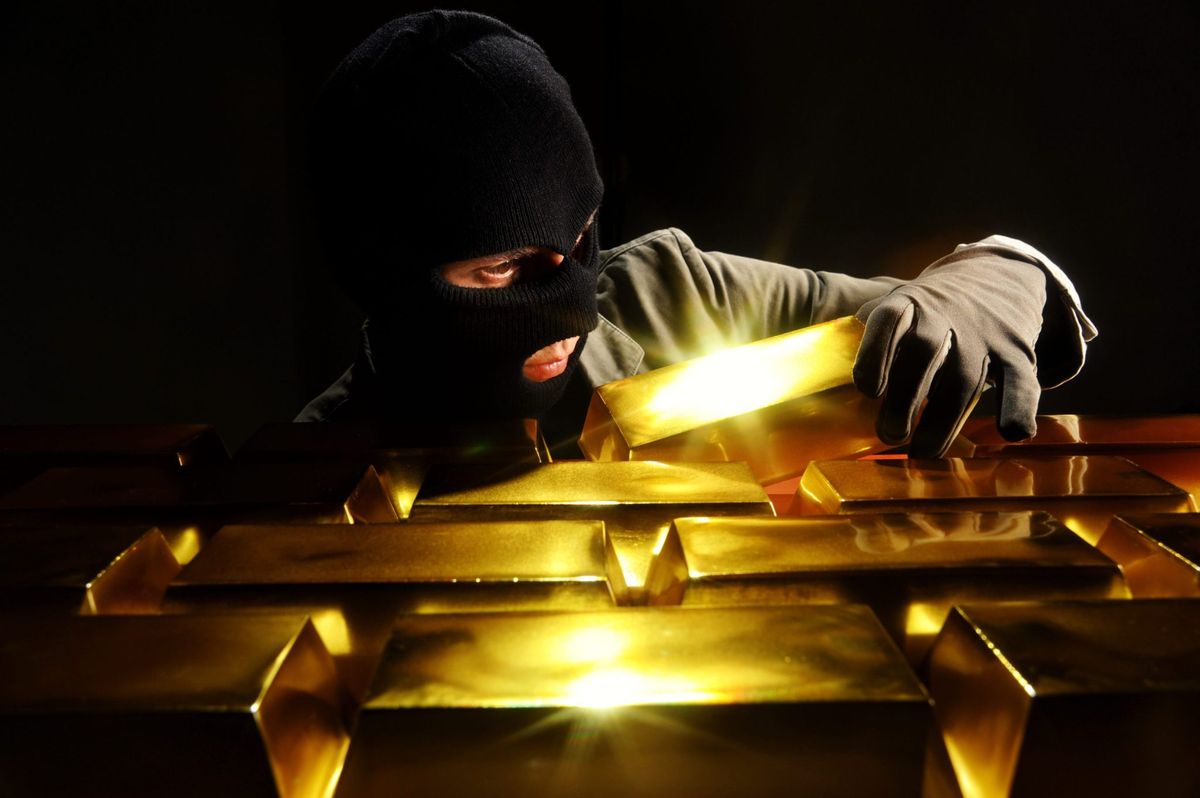 Police have made arrests in Toronto heist of 24 gold bars and $2 million in cash 1 52ad8f9c GettyImages 155150578 e1713311534170