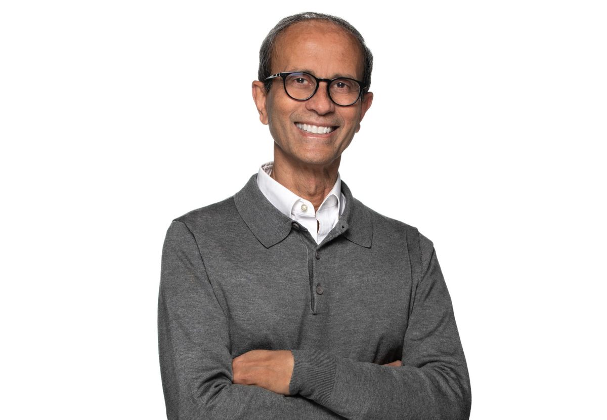 5bb8b09c Umesh Padval HiRes 2 1