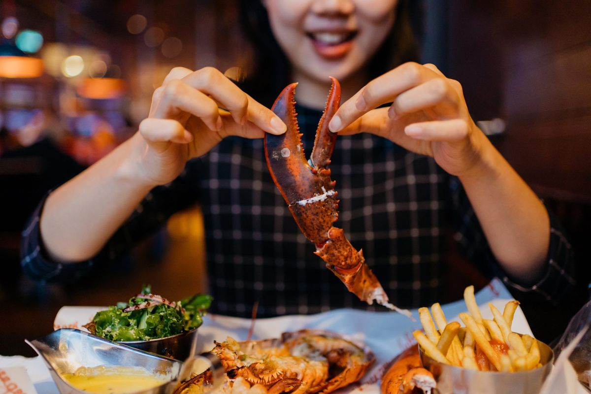 Mississippi seafood giant sold thousands of pounds of imported frozen fish and billed it as fresh caught local snapper 1 64250b10 GettyImages 1360473550 e1724801515765