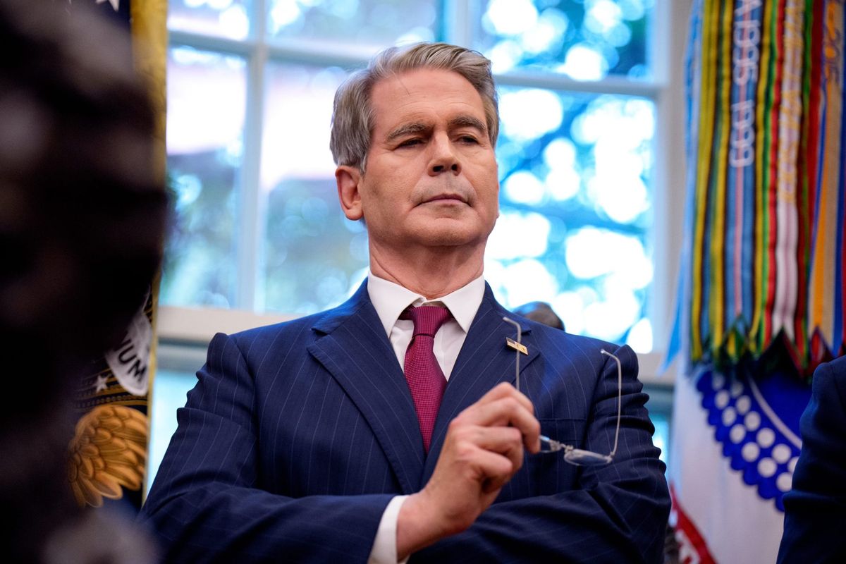 Bessent says U.S. ‘not putting money’ in Argentina, touts swaps | Fortune 1 6cc9fdfa GettyImages 2237019028 e1759429090809