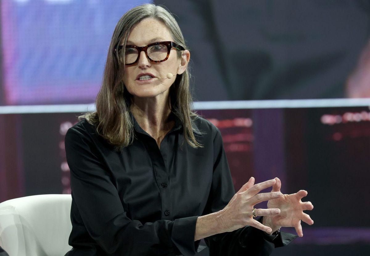 Cathie Wood says the US is in a 'rolling recession' as money velocity collapses, but that will help unlock Fed rate cuts and lower taxes 1 6fa2d5ab GettyImages 2200882573 e1742743704126