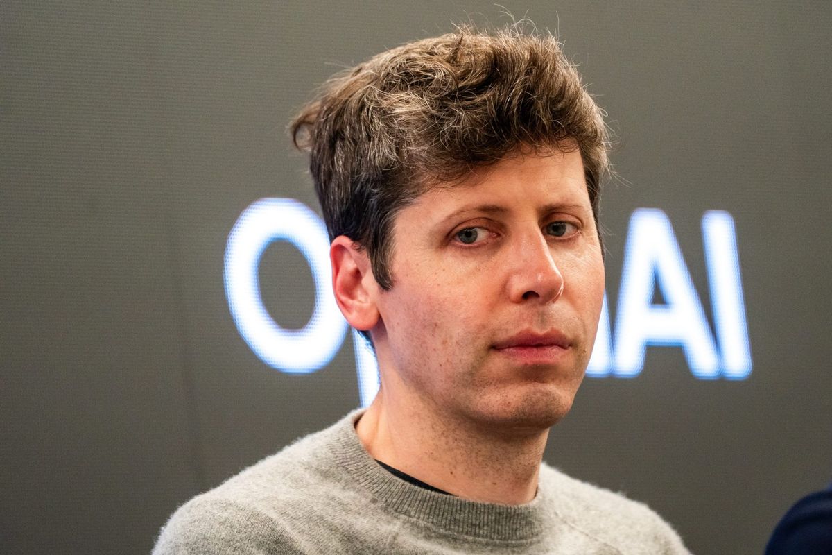 Sam Altman thinks AI will surpass human intelligence by 2030. His rival AI billionaires say it'll be even sooner | Fortune 1 75cd2461 GettyImages 2236544077 e1758908633499