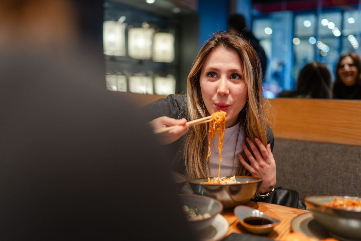 Gen Z is splurging on $325 AmEx Gold cards to snap up exclusive dinner reservations 1 ac757d42 GettyImages 2101671941 e1729529001506