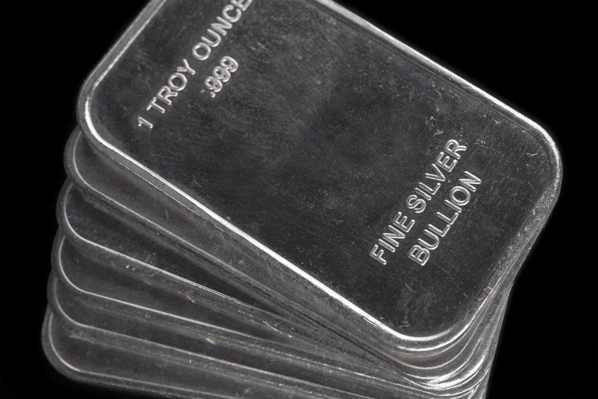 Silver prices continue soaring as debt fears and geopolitical tensions send precious metals to fresh record highs | Fortune 1 b2579fb2 GettyImages 1272390861 e1766779305615