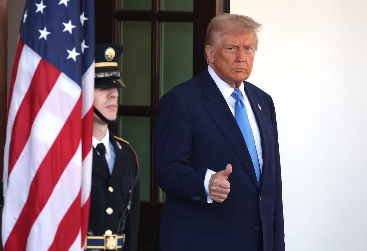 Trump says ‘its 10 plus 10’ as he doubles down by imposing another tariff on Chinese imports 1 b34e402f GettyImages 2201754646 e1740703649327