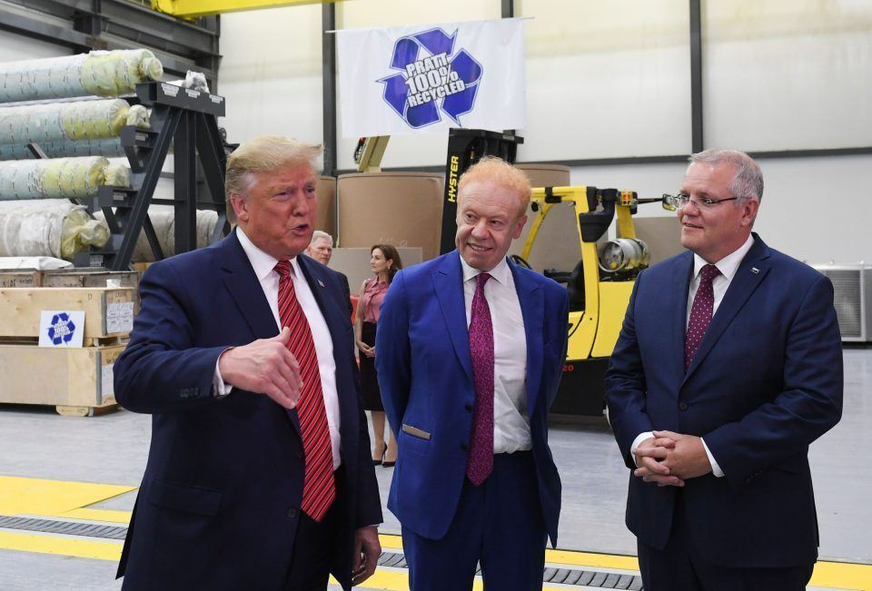Australian billionaire Anthony Pratt, with whom Trump allegedly shared nuclear secrets, is permanently moving to the U.S. 1 Donald Trump, Anthony Pratt, and Scott Morrison stand next to each other on the floor of a paper plant.