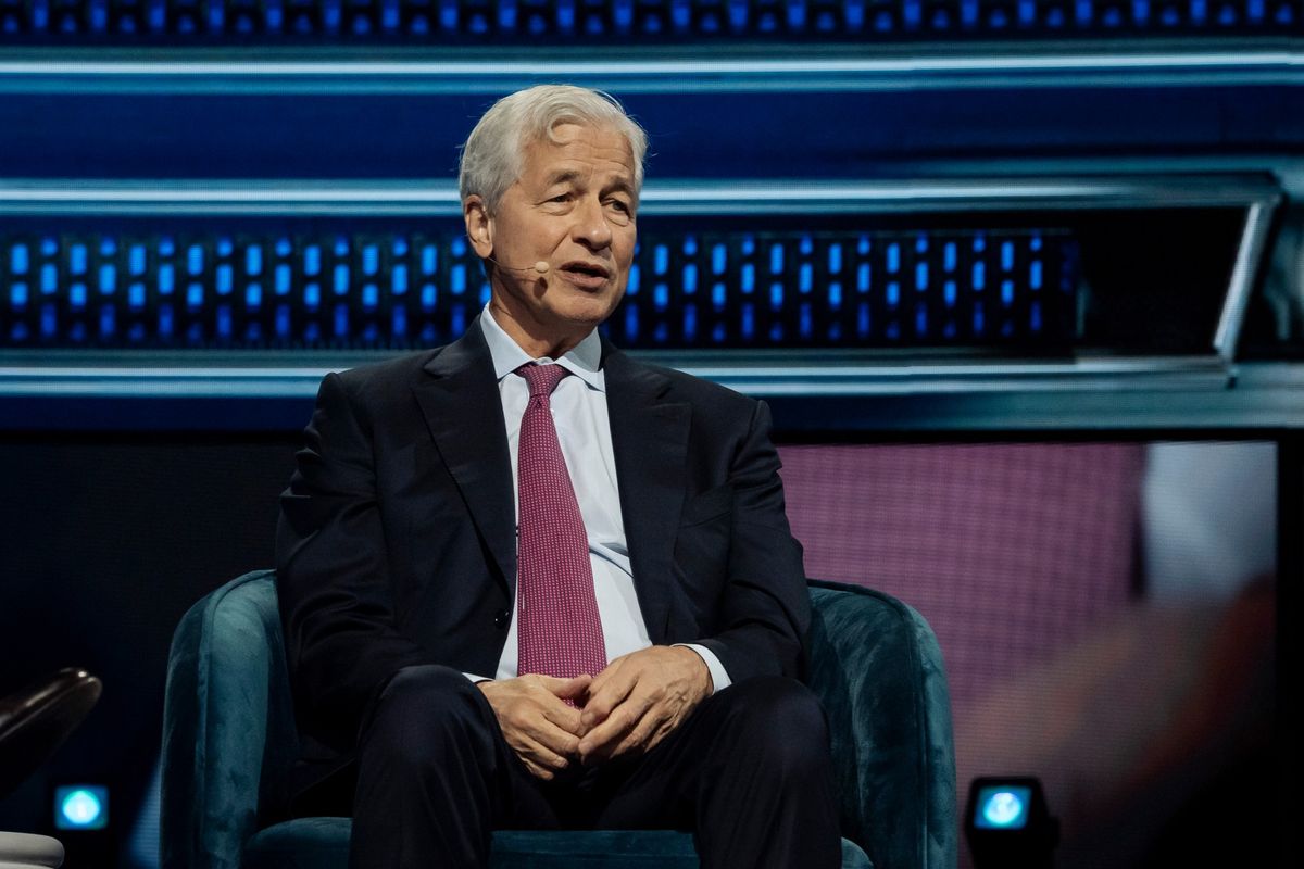 Jamie Dimon says soft skills like emotional intelligence and communication are vital as AI eliminates roles | Fortune 1 be14ca5a GettyImages 2244833904