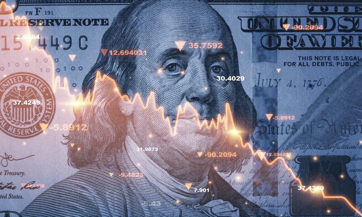 The US economy has suddenly been thrown into reverse as key GDP indicator flashes stunning negative forecast 1 ee970eac GettyImages 1460500012 e1740850863153