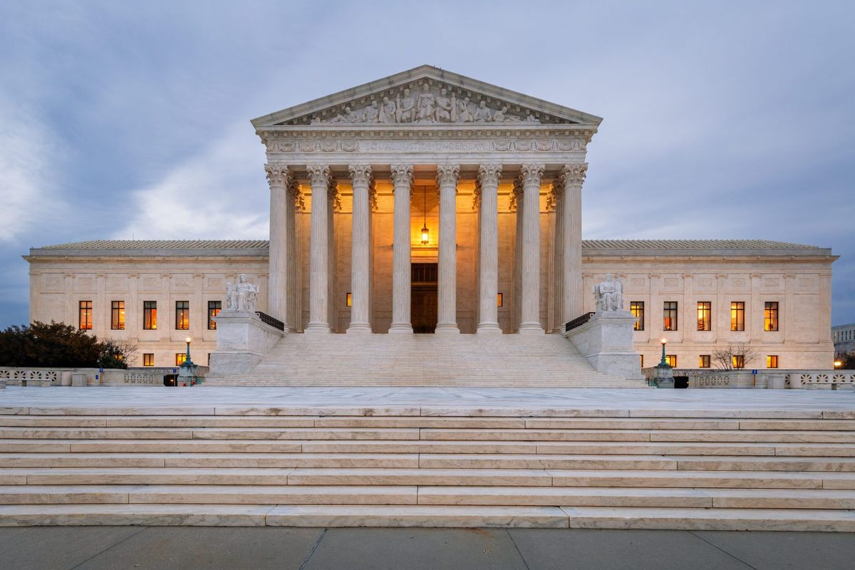 Alex Jones is appealing the $1.4 billion Sandy Hook verdict to the U.S. Supreme Court, arguing he should get leeway for his free speech because he's a journalist | Fortune 1 f649efe7 GettyImages 1364488146 e1757531516763