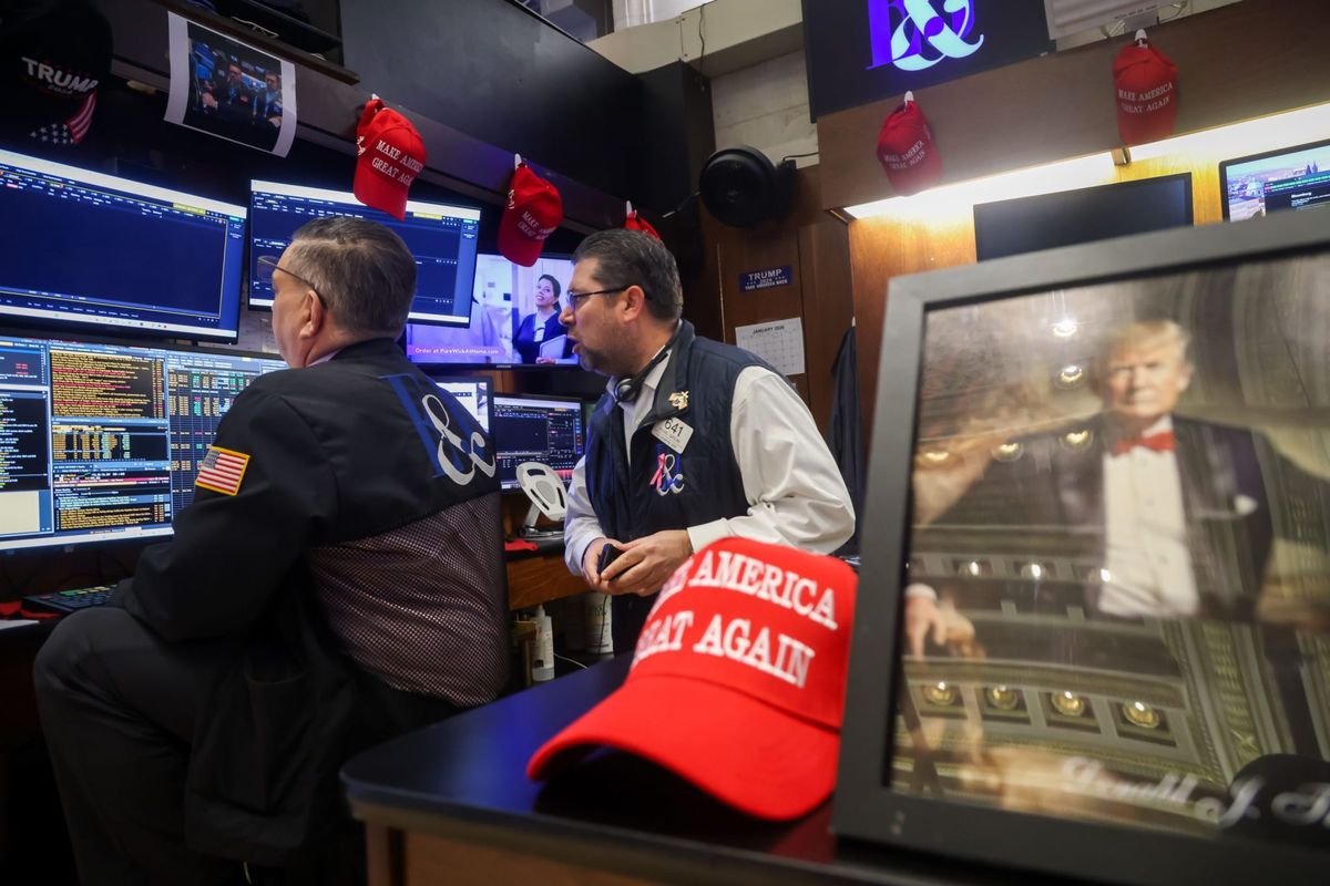 NATO vs. 'TACO' trade: Dow futures tumble 400 points on Trump's latest tariffs while Wall Street hopes for de-escalation at Davos | Fortune 1 fab3c7d9 GettyImages 2254201530 e1768860548567