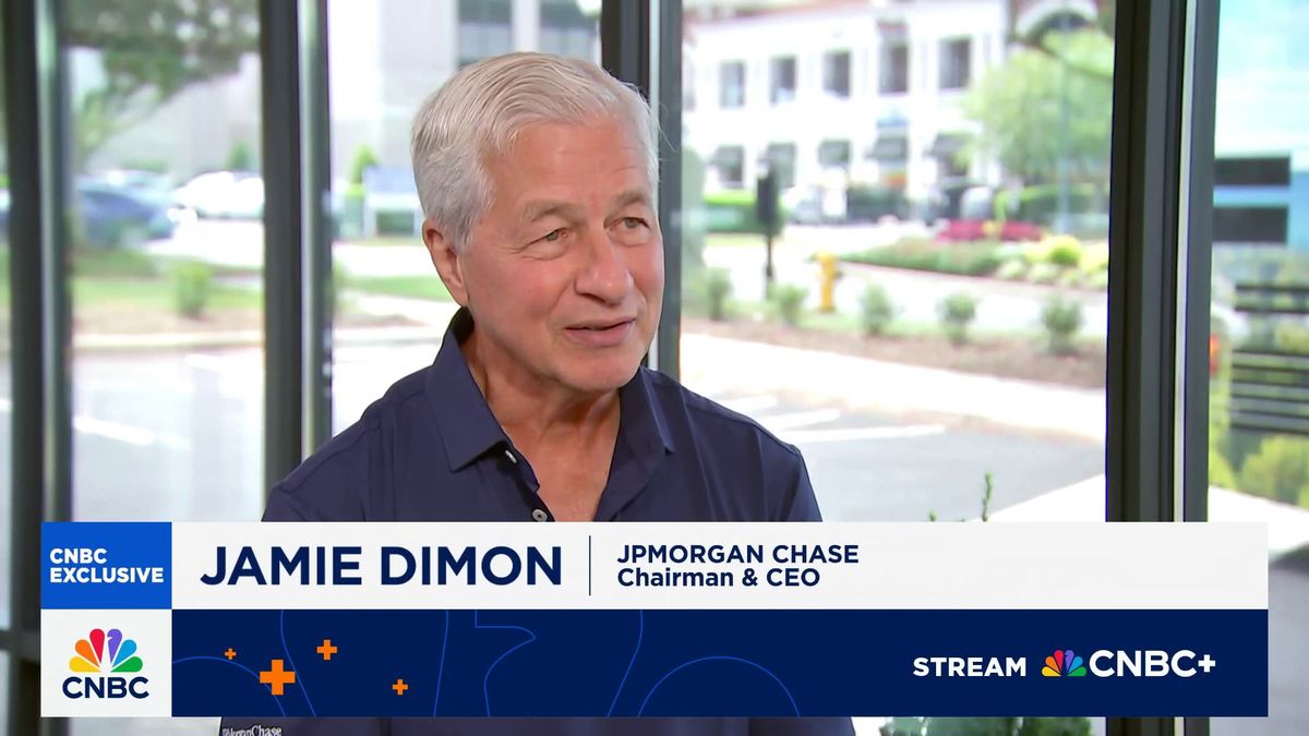 JPMorgan marks 1,000th branch opening since 2018 expansion plans 3 JPMorgan CEO Jamie Dimon: Fed independence is important and keeps interest rates lower