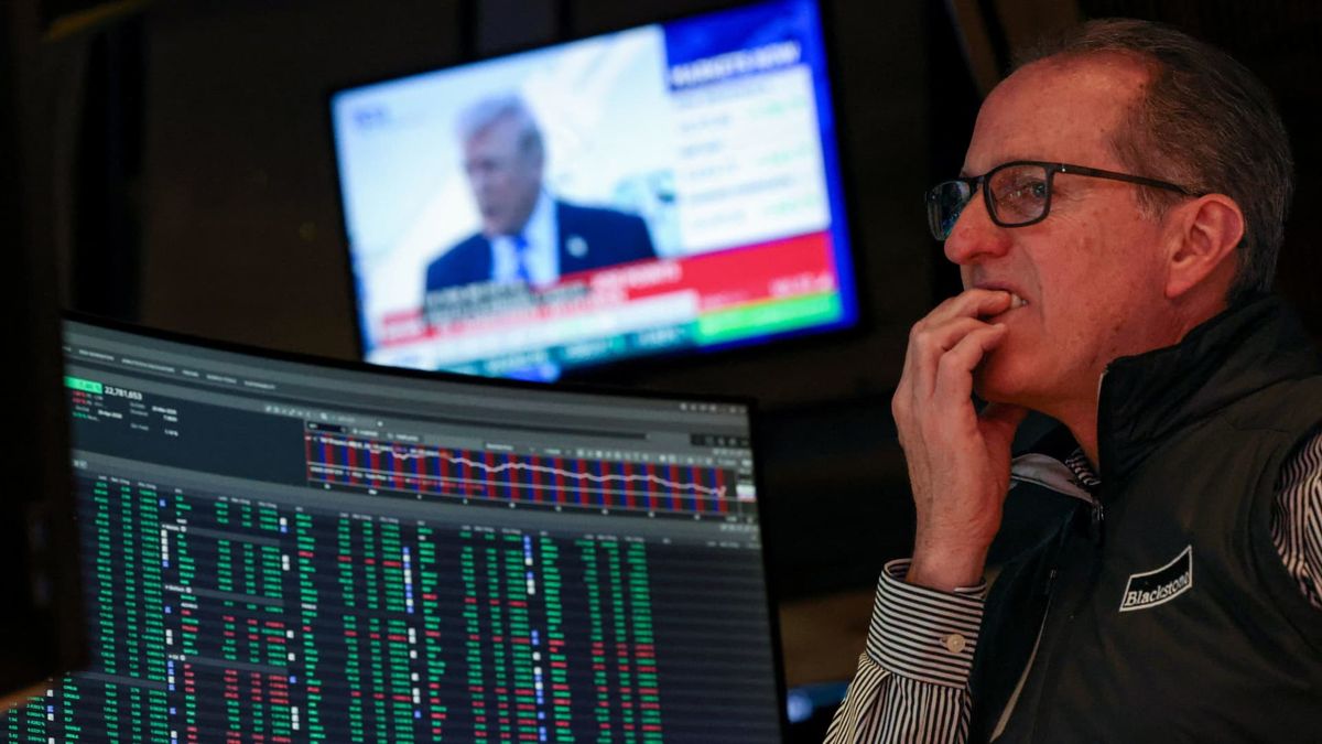 The research firm whose AI paper knocked the whole stock market is out with another big call