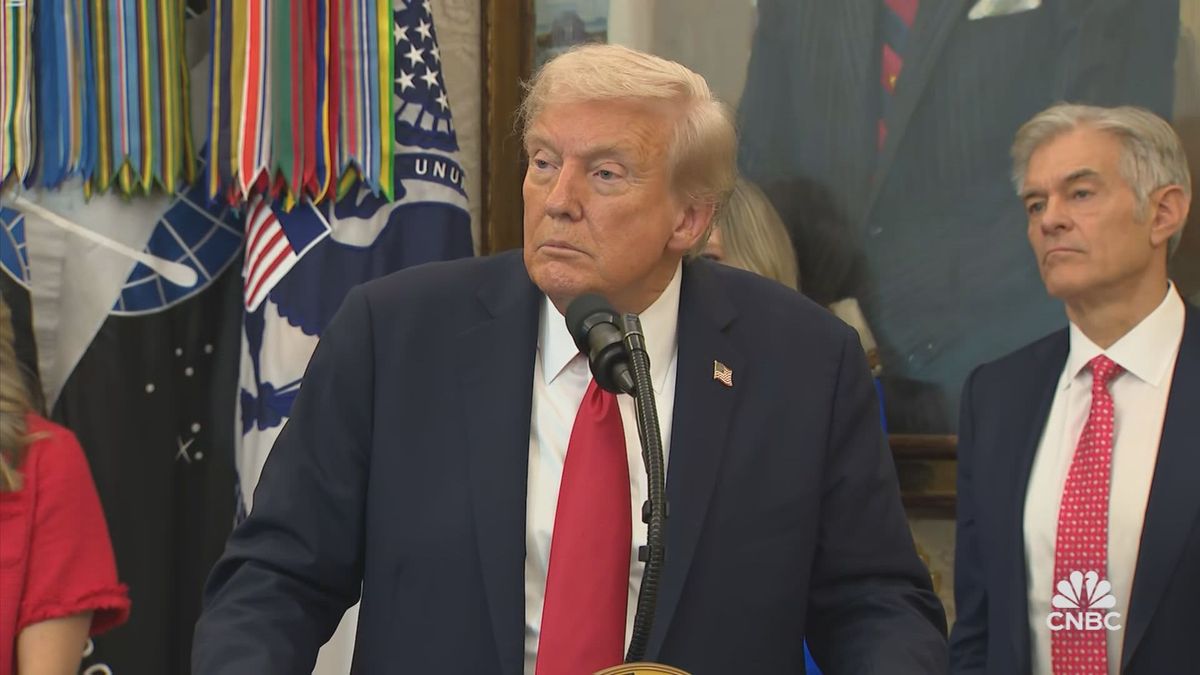 Eli Lilly and Novo Nordisk stocks fall as Trump says he wants $150 price for GLP-1s 1 President Trump targets $150 MFN price for GLP-1s