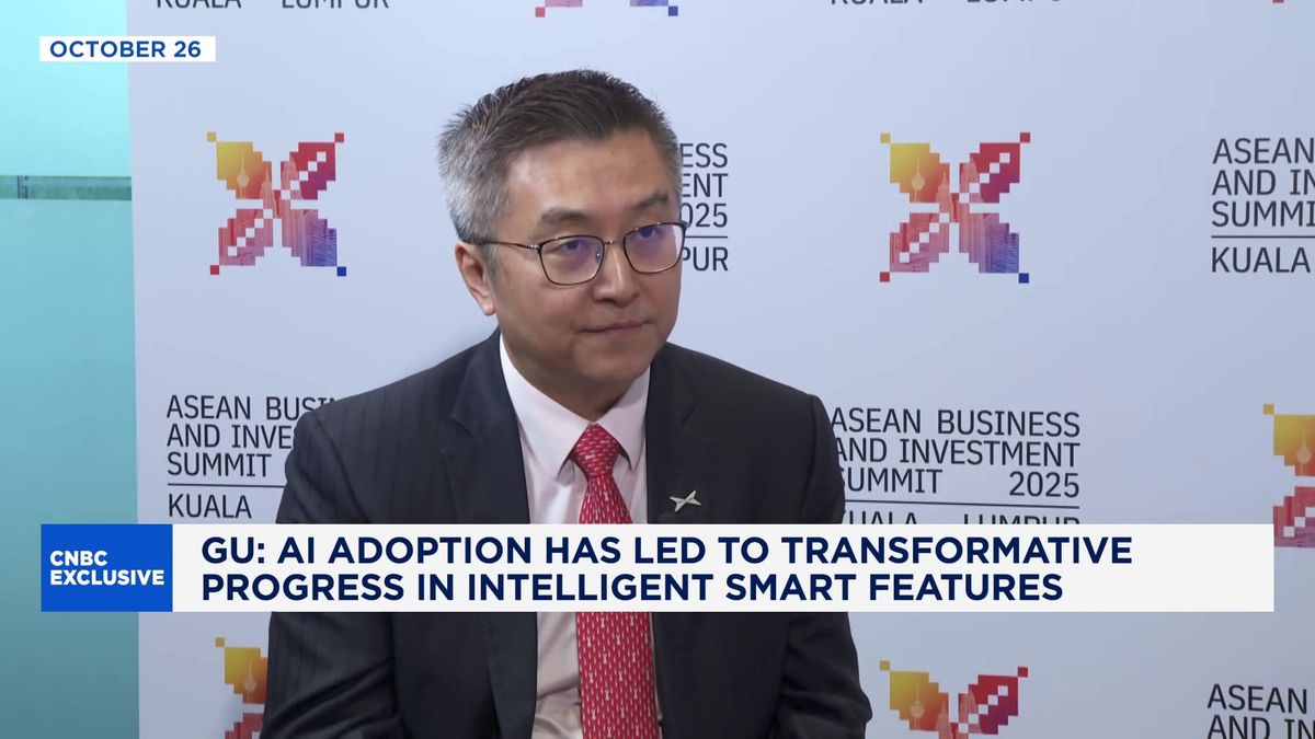 Chinese EV maker Xpeng to launch robotaxis, humanoid robots with self-developed AI chips 1 AI has been transformative in robotaxi, smart car features: XPeng