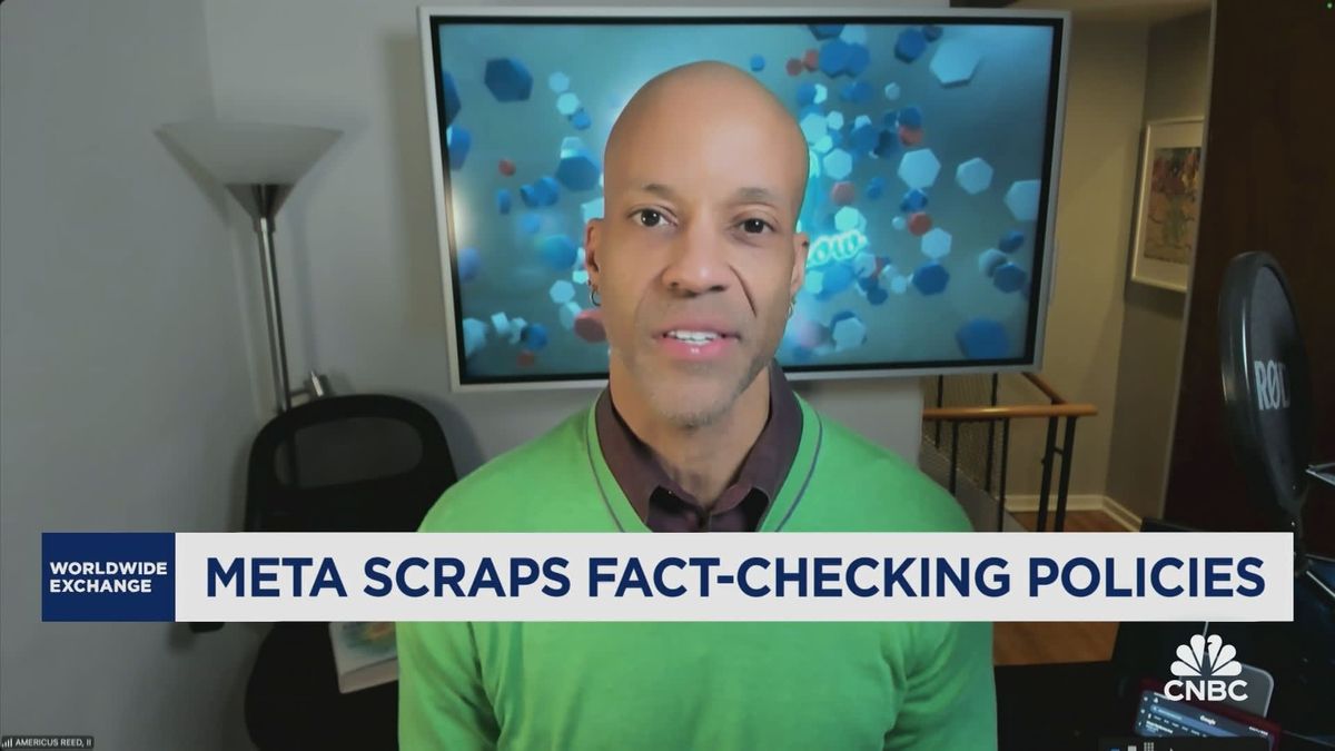 Zuckerberg says Biden administration pushed Meta 'super hard' to take down vaccine content 1 Reed: Is Facebook a news platform or a vehicle for information?