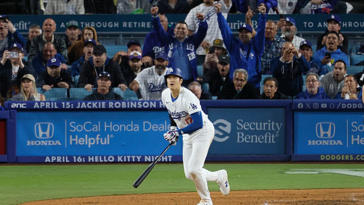 Shohei Ohtani signs trading card deal with Fanatics-backed Topps Shohei Ohtani signs trading card deal with Fanatics-backed Topps