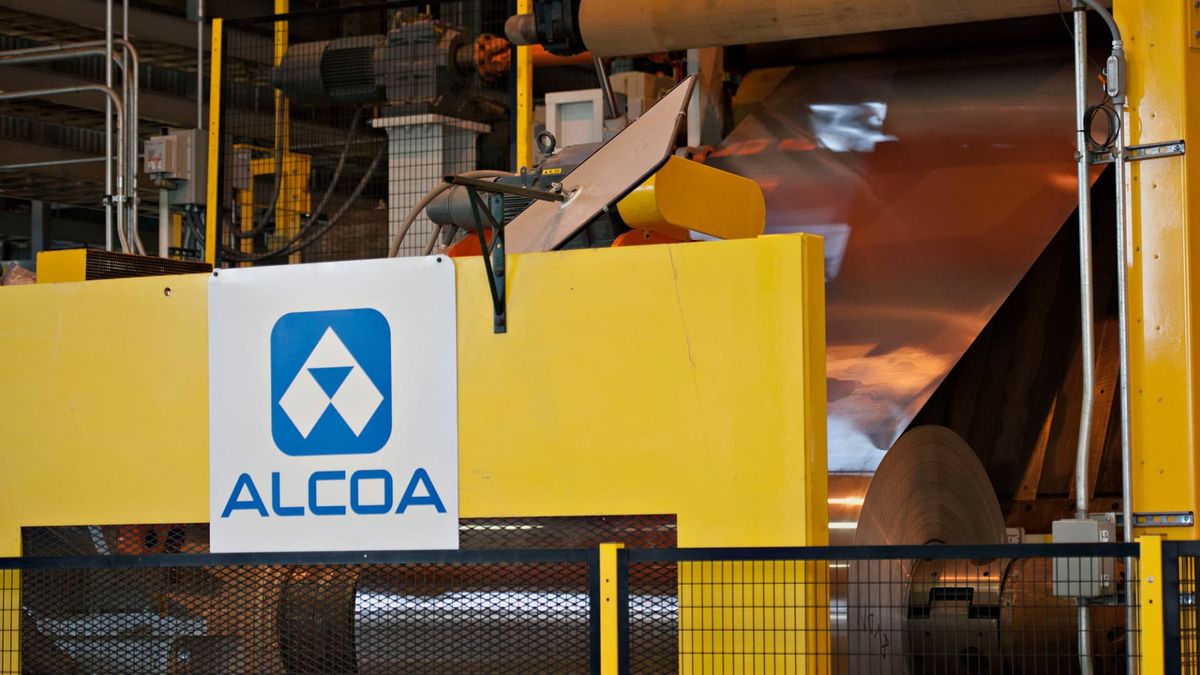 Stocks making the biggest moves midday: Alcoa, Nio, Williams-Sonoma, Chefs’ Warehouse and more Stocks making the biggest moves midday: Alcoa, Nio, Williams-Sonoma, Chefs’ Warehouse and more