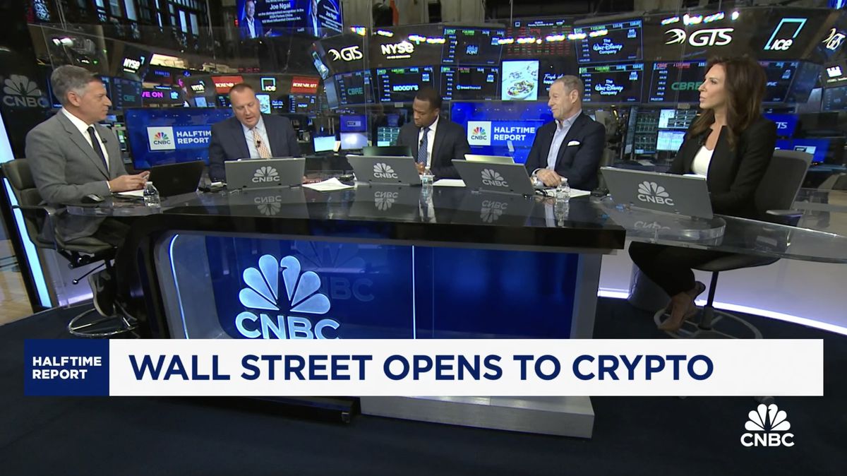 Trump crypto plans have Wall Street CEOs ready to jump into digital assets 1 How Wall Street is capitalizing on crypto resurgence as market cap hits record $3.2 trillion
