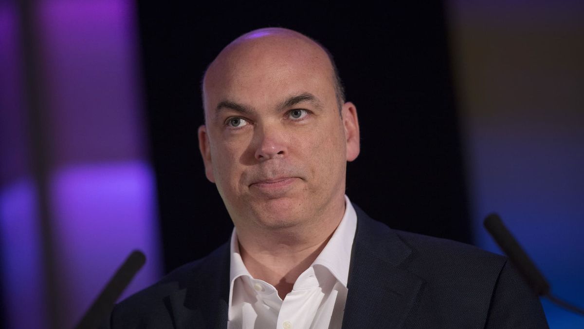 British tech entrepreneur Mike Lynch reported missing after superyacht sinks off Sicily British tech entrepreneur Mike Lynch reported missing after superyacht sinks off Sicily