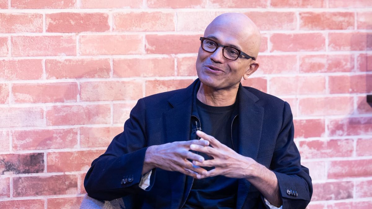 Microsoft’s AI growth is helping its cloud business weaken Amazon’s lead