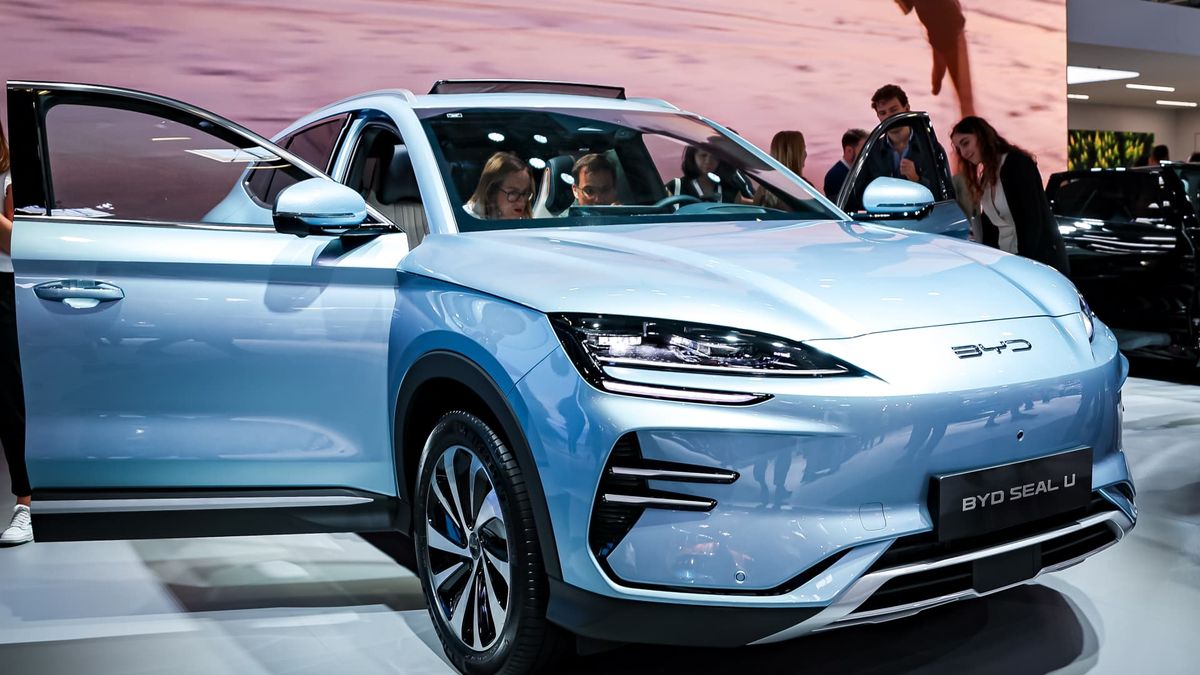 China’s BYD is set to take Tesla’s crown as the world’s No. 1 producer of battery electric vehicles China’s BYD is set to take Tesla’s crown as the world’s No. 1 producer of battery electric vehicles