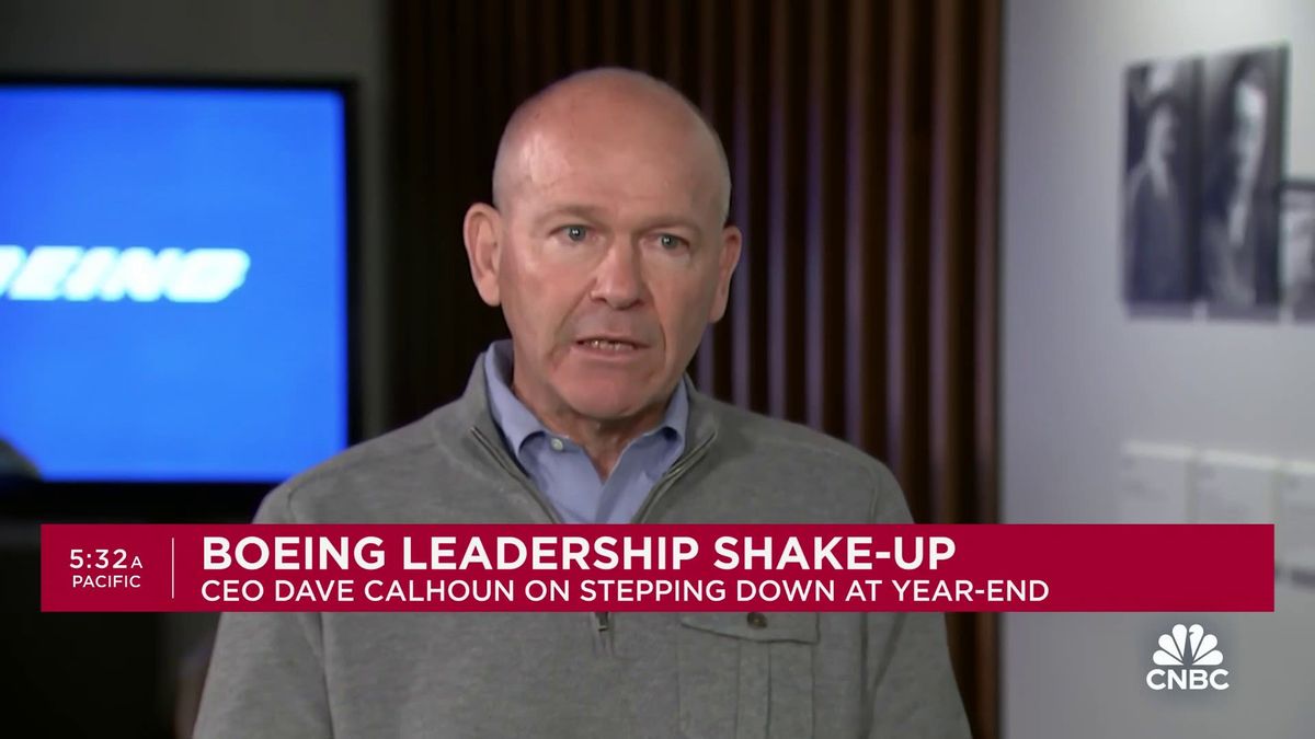 Boeing CEO to step down in broad management shake-up as 737 Max crisis weighs on aerospace giant 1 Boeing CEO Dave Calhoun: Stepping down was my decision
