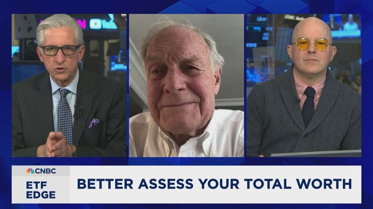 Why the way you think about Social Security and retirement income is all wrong, says index fund legend 1 Knowing what you're really worth