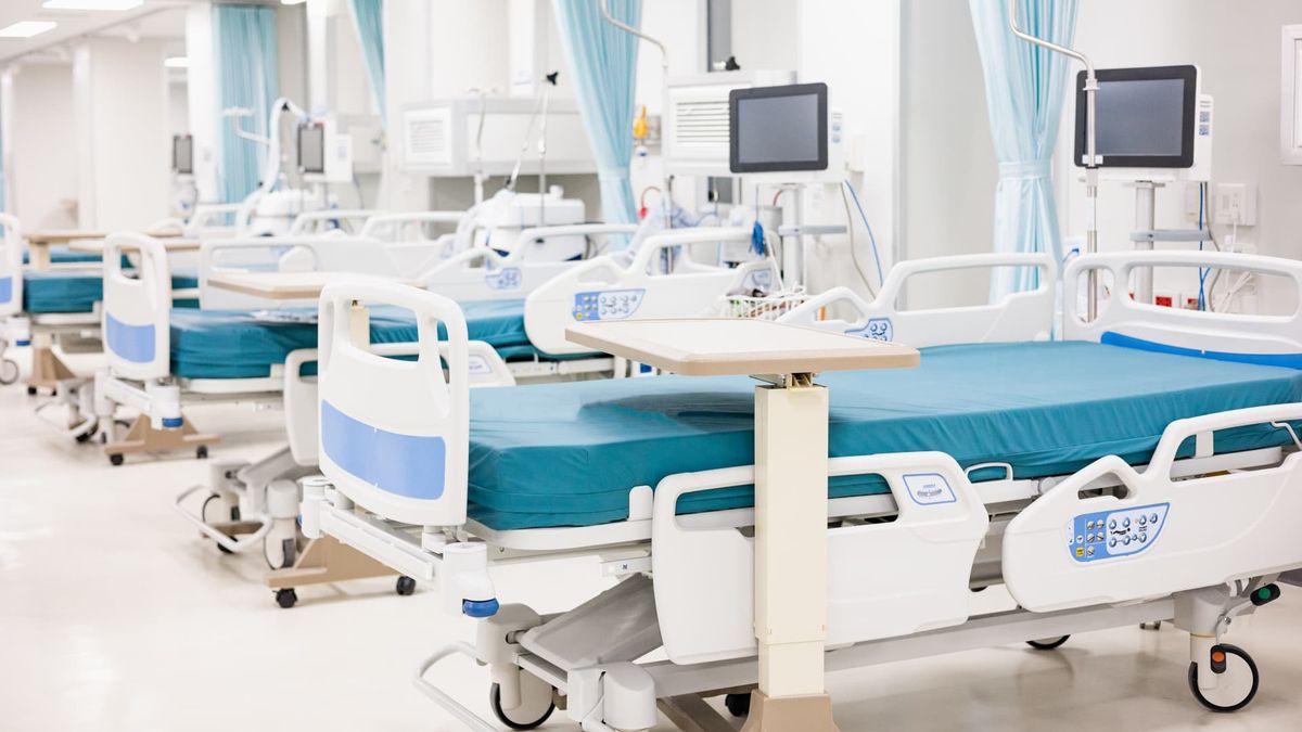 Chinese medical devices are in health systems across U.S., and the government and hospitals are worried