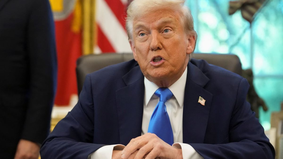 Big Tech companies, foreign governments scramble after Trump slaps 0,000 fee on H-1B visas Big Tech companies, foreign governments scramble after Trump slaps 0,000 fee on H-1B visas