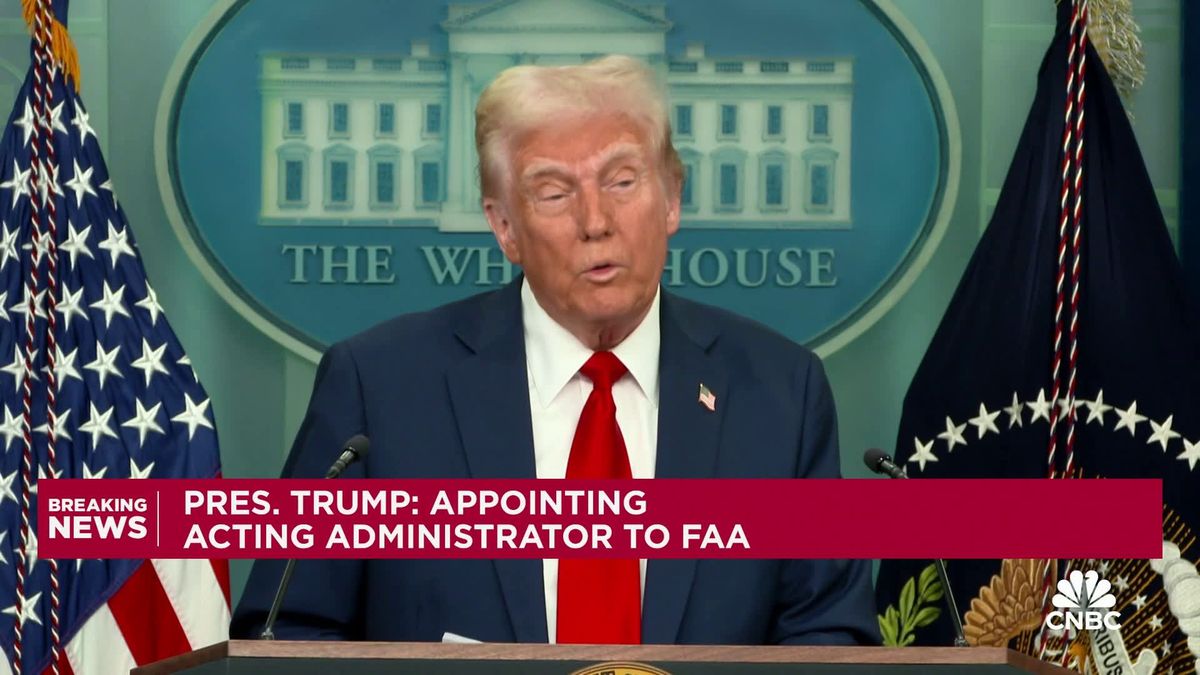 Google scraps diversity 'aspirations,' citing role as federal contractor 1 Trump blasts Biden, DEI efforts after D.C. plane crash