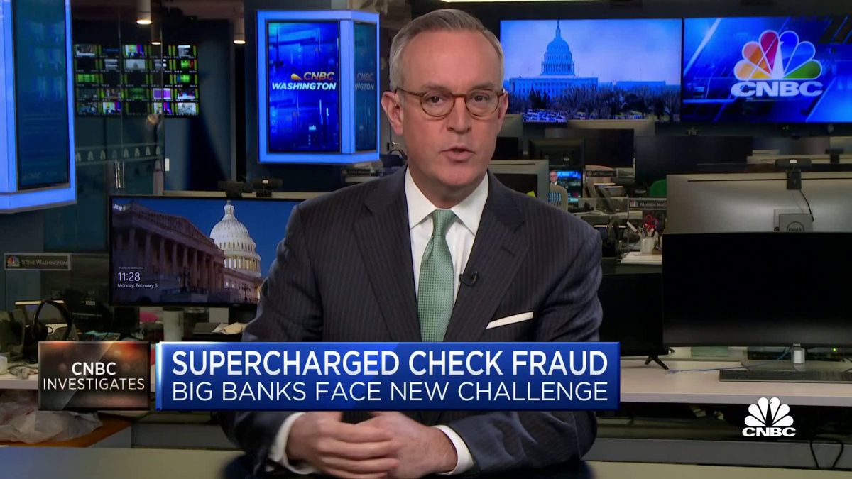 'Phantom hacker' scams that target seniors' savings are on the rise, FBI says 1 Supercharged check fraud: Big Banks face new challenge
