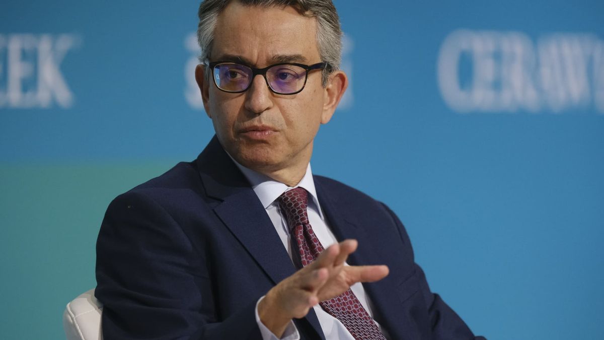 How to invest in the massive and urgent demand for infrastructure, according to the manager of a billion firm that does just that How to invest in the massive and urgent demand for infrastructure, according to the manager of a billion firm that does just that