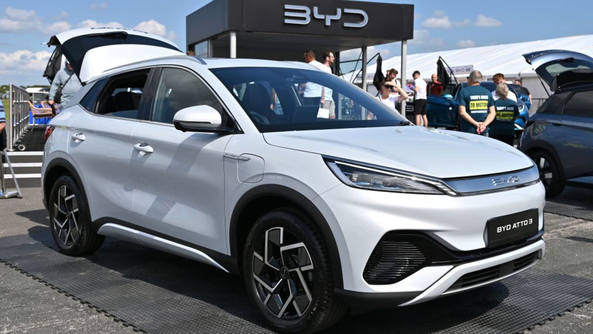 Shares of BYD jump after Chinese EV maker posts 200% surge in first half profit Shares of BYD jump after Chinese EV maker posts 200% surge in first half profit