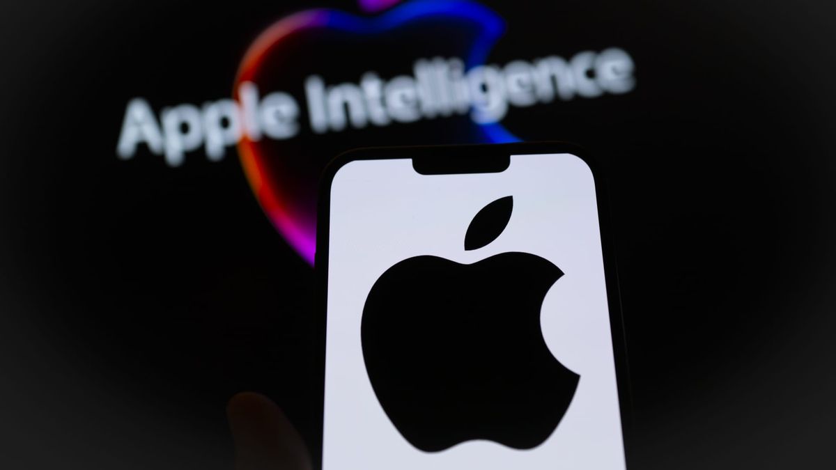 Apple’s market share slides in China as iPhone shipments decline, analyst Kuo says Apple’s market share slides in China as iPhone shipments decline, analyst Kuo says
