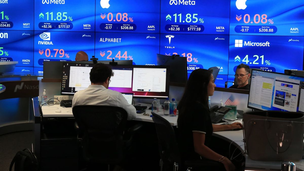 For investors all-in on Magnificent 7-led market, ‘equal weight’ is trending as stock call for 2026
