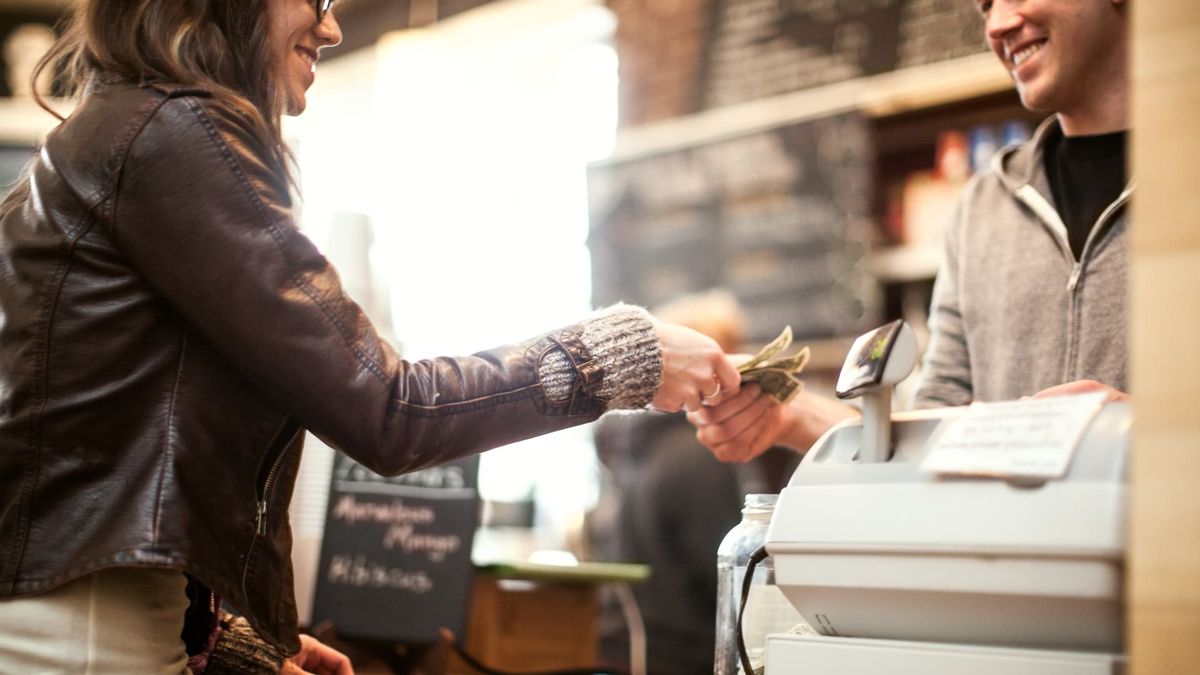 Cash discounts, while still rare, are up over 60% from 2015. Here’s how much you can save Cash discounts, while still rare, are up over 60% from 2015. Here’s how much you can save