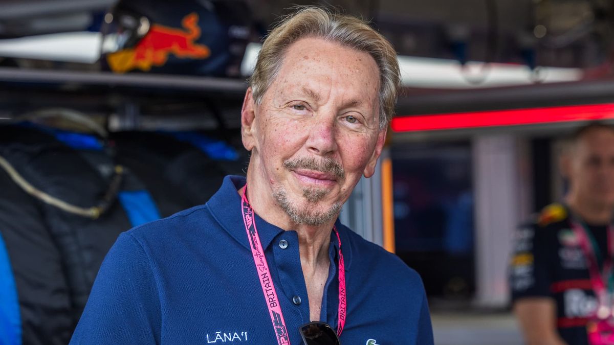 Oracle plummets 11% on weak revenue, pushing down AI stocks like Nvidia and CoreWeave