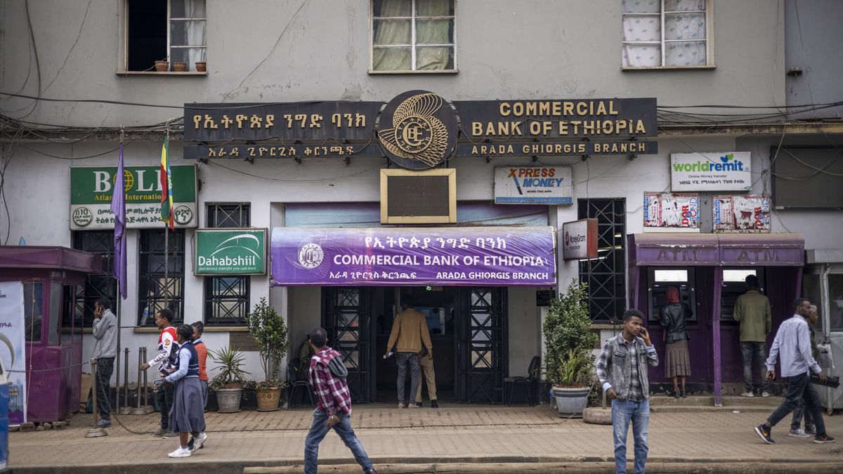 ‘Glitch’ at Ethiopia’s biggest bank sees customers withdraw millions that isn’t theirs