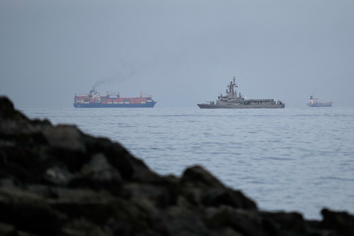 Food prices could rise as Iran conflict disrupts fertilizer supply chain 1 Here's why the Strait of Hormuz standoff could mean smaller harvests and higher grocery bills