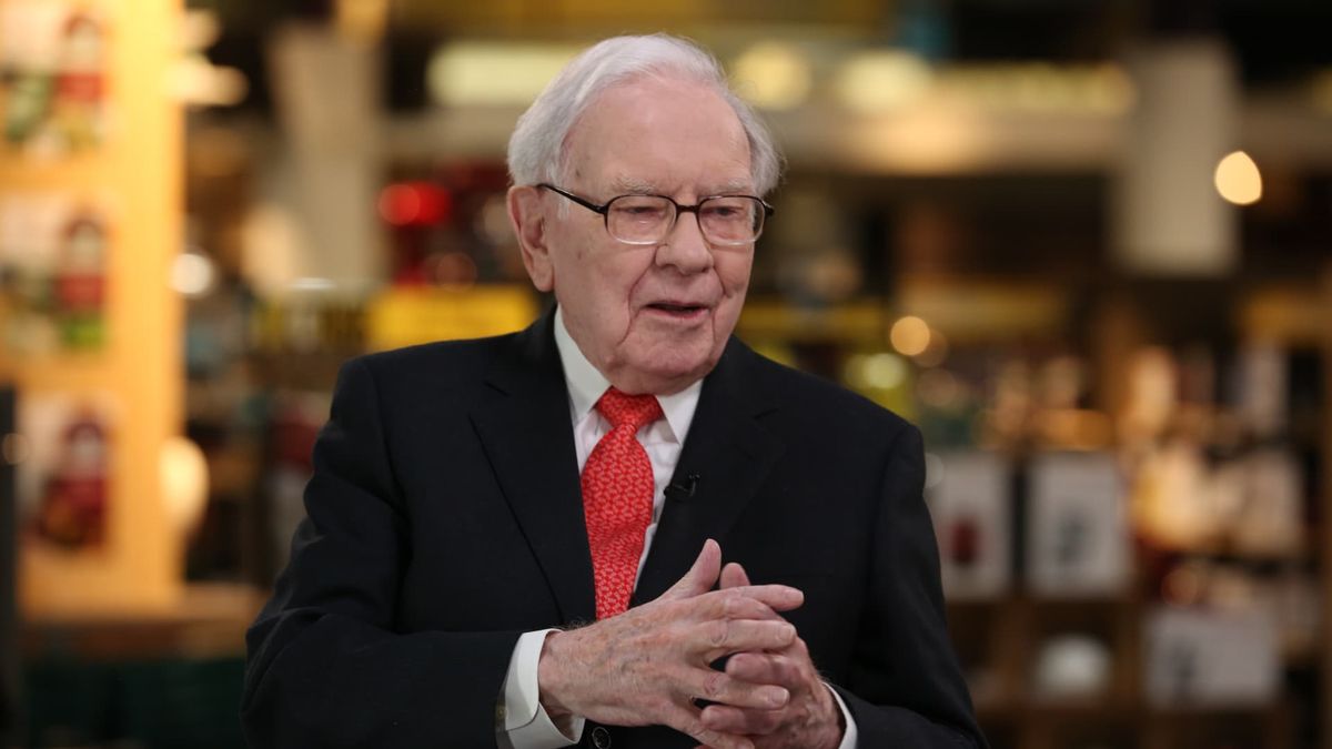 Warren Buffett, who turns 93, is at the top of his game as he pushes Berkshire Hathaway to new heights Warren Buffett, who turns 93, is at the top of his game as he pushes Berkshire Hathaway to new heights