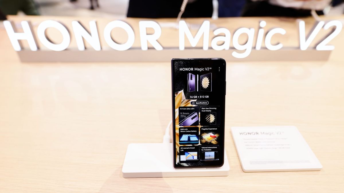 Chinese smartphone maker Honor says AI’s power is ‘worthless’ without data privacy