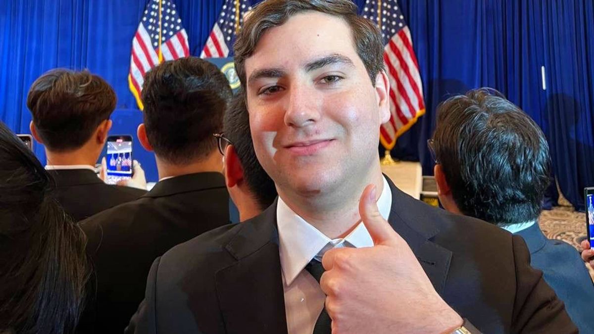 At Trump’s 8 million meme coin dinner, ‘the food sucked’ and security was lax