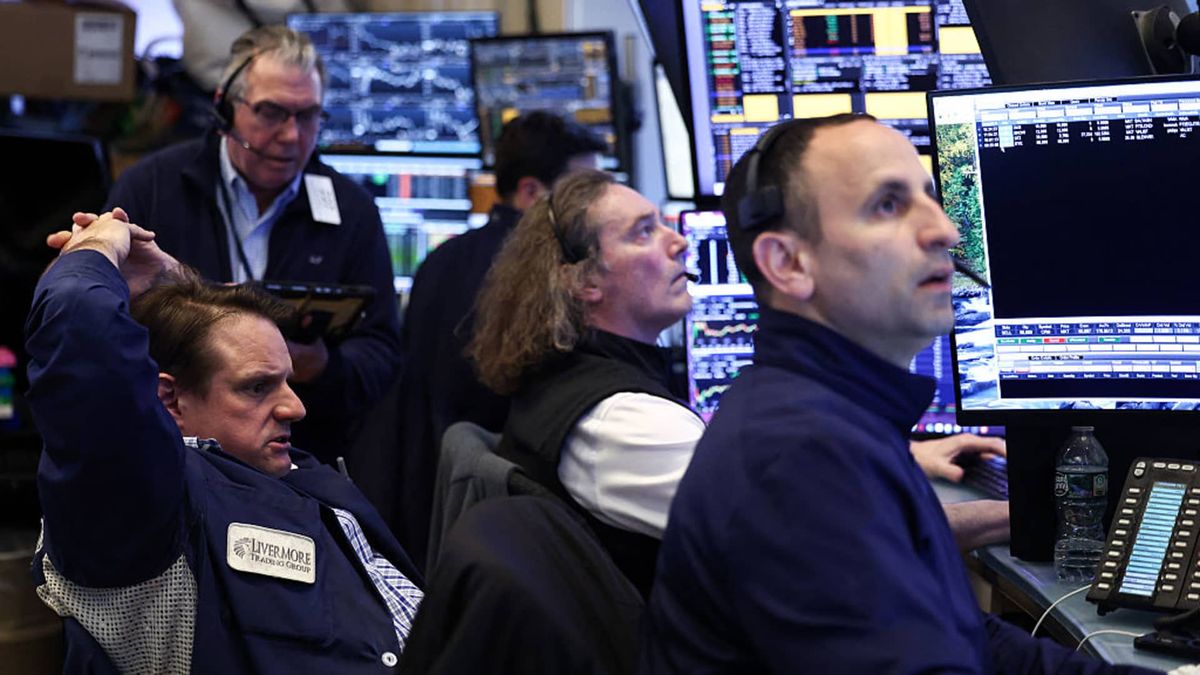How bond market’s private credit crisis fears are playing out in fixed-income ETFs