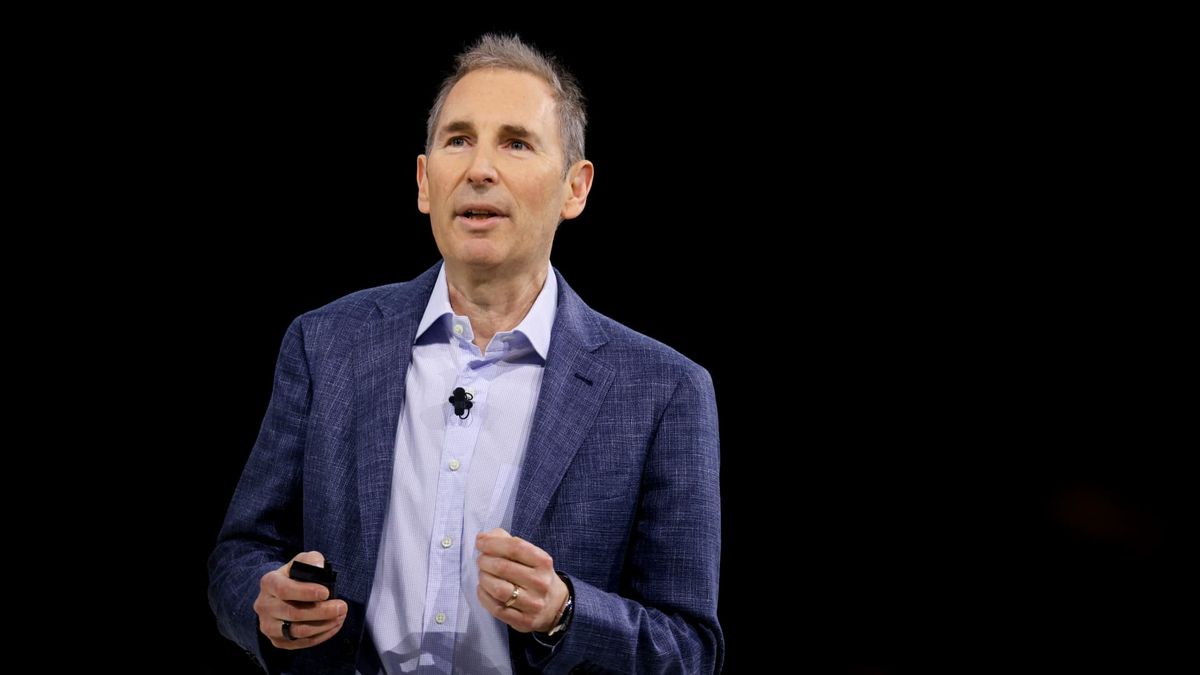 Amazon shareholders reject proposal to split CEO and chair roles Amazon shareholders reject proposal to split CEO and chair roles
