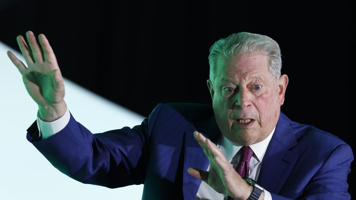 Apple says longtime directors Al Gore and James Bell are retiring from the board