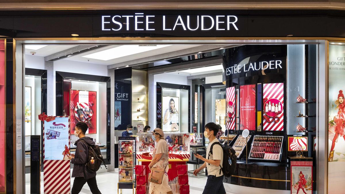 Stocks making the biggest moves premarket: Estee Lauder, Bloomin’ Brands, Palo Alto Networks and more Stocks making the biggest moves premarket: Estee Lauder, Bloomin’ Brands, Palo Alto Networks and more