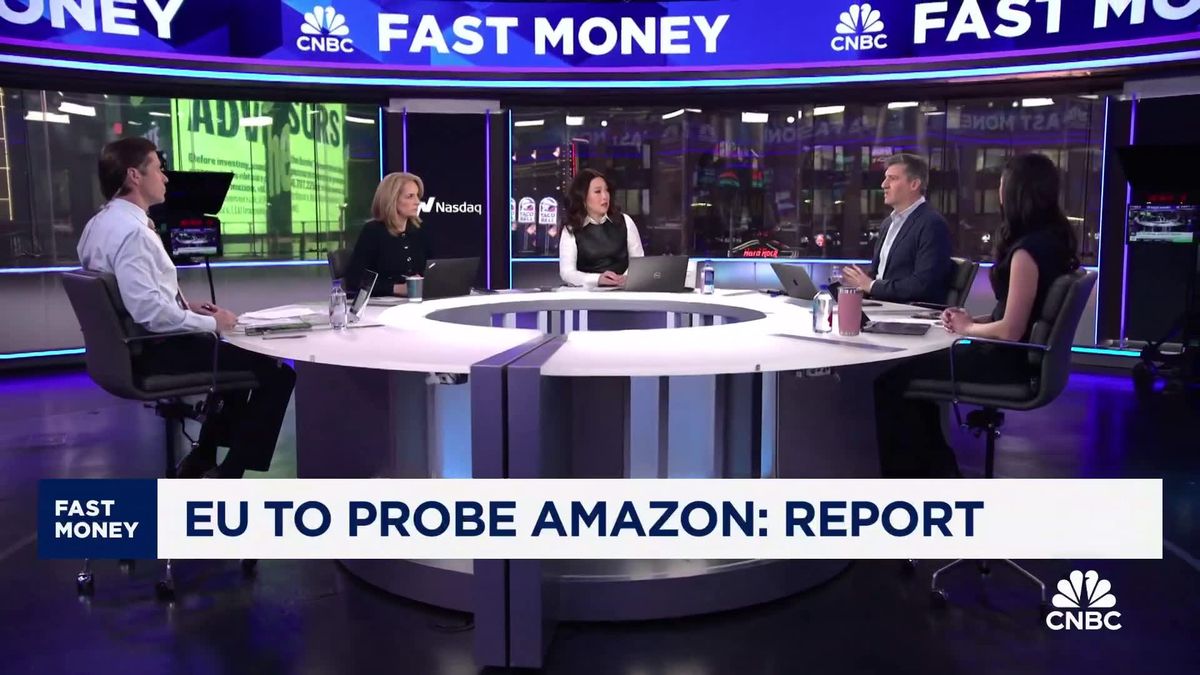 Alphabet shares slide 4% following DOJ push for Google to divest Chrome 1 'Fast Money' traders talks regulatory headwinds in the Big Tech space