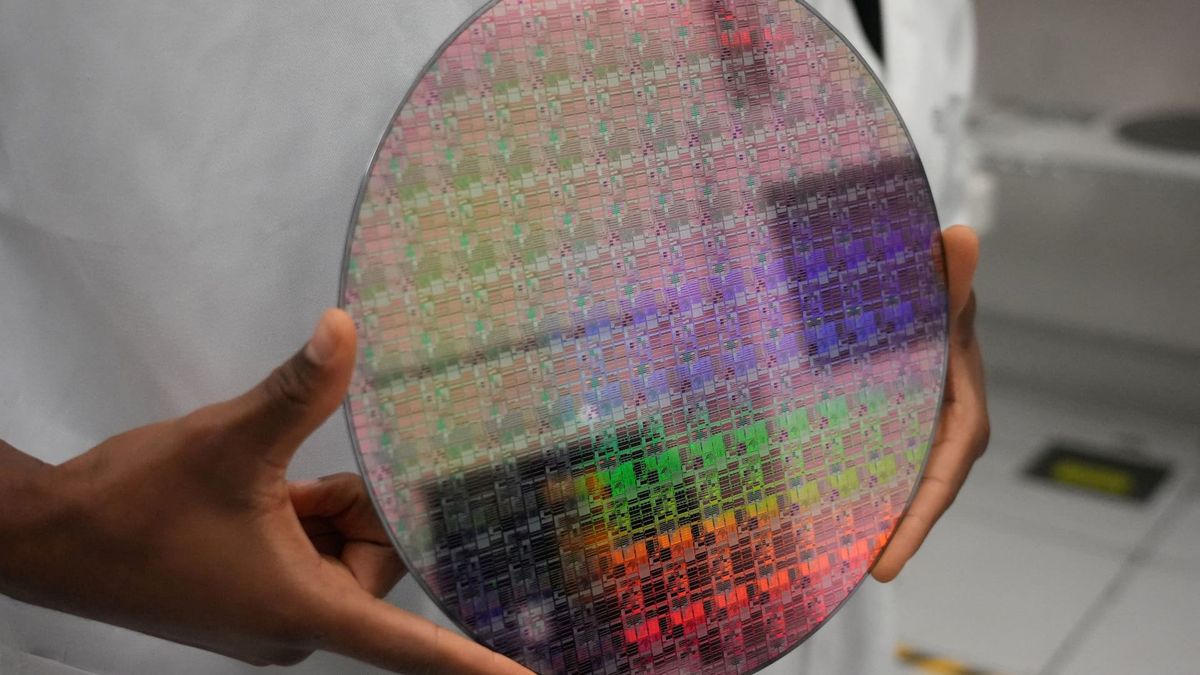 U.S. pushes additional tariffs on Chinese chips to June 2027 U.S. pushes additional tariffs on Chinese chips to June 2027